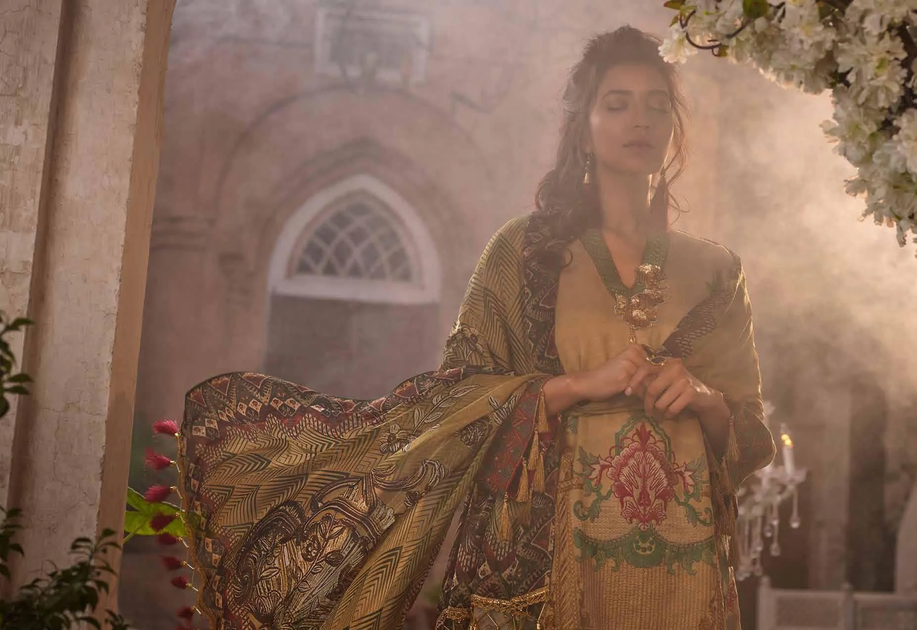 Banaras ki Bano Luxury Collection by Noor Textiles – B06