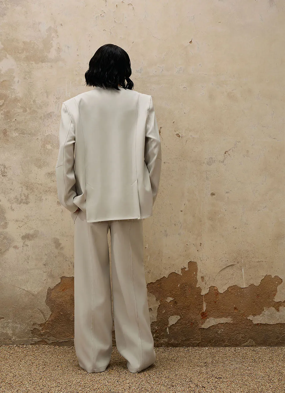 Cut Structure Loose Silhouette Suit Jacket