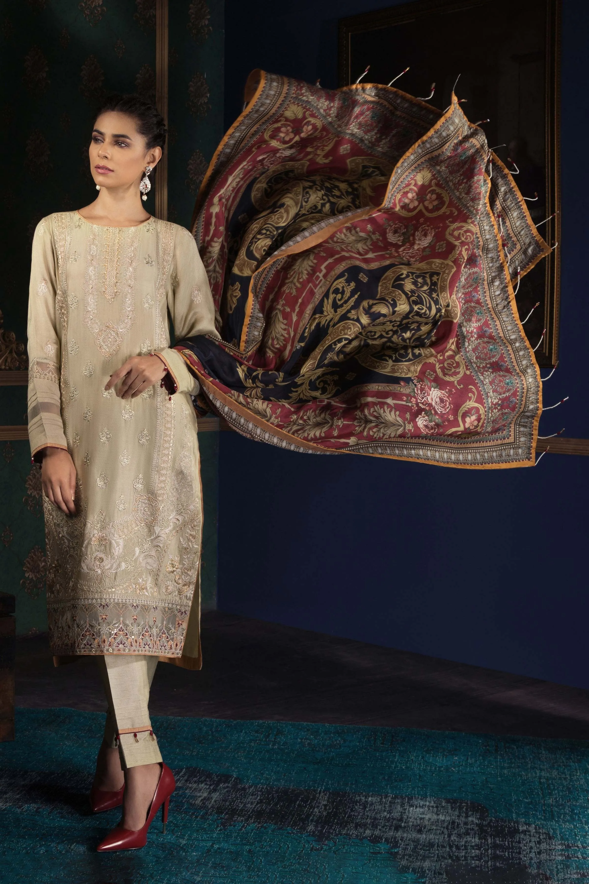 Sapphire Festive 3 Piece Collection 2019 – Musk Memory