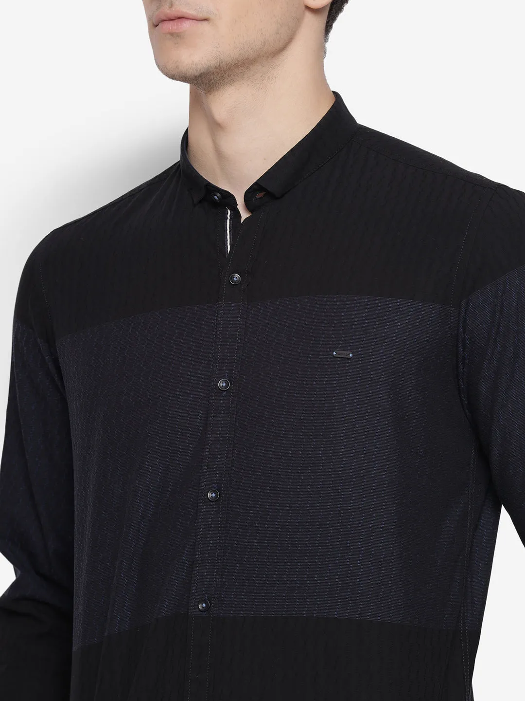 Self Design Black Slim Fit Casual Shirt